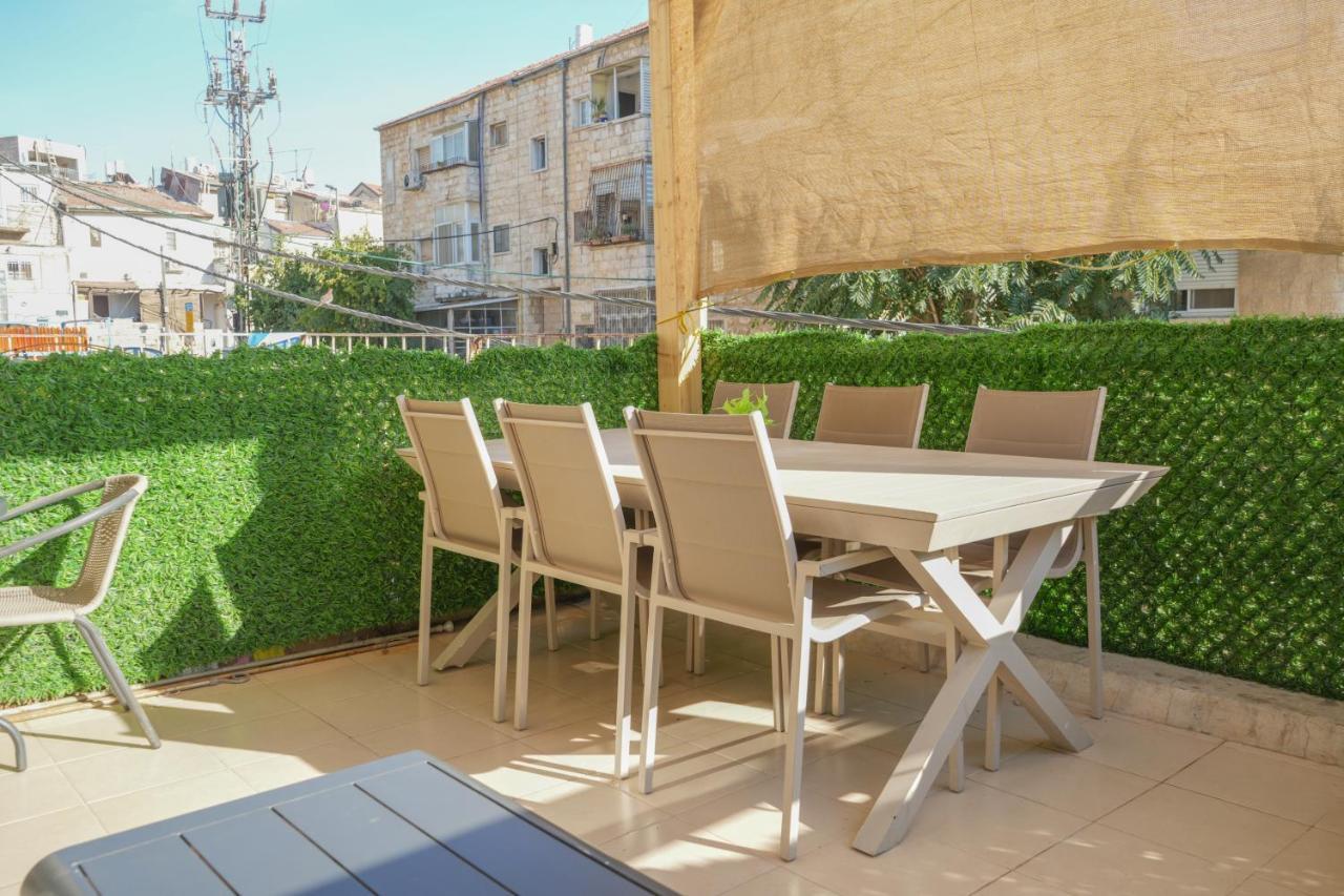 Private Hostel - Best location - Jerusalem Exterior foto