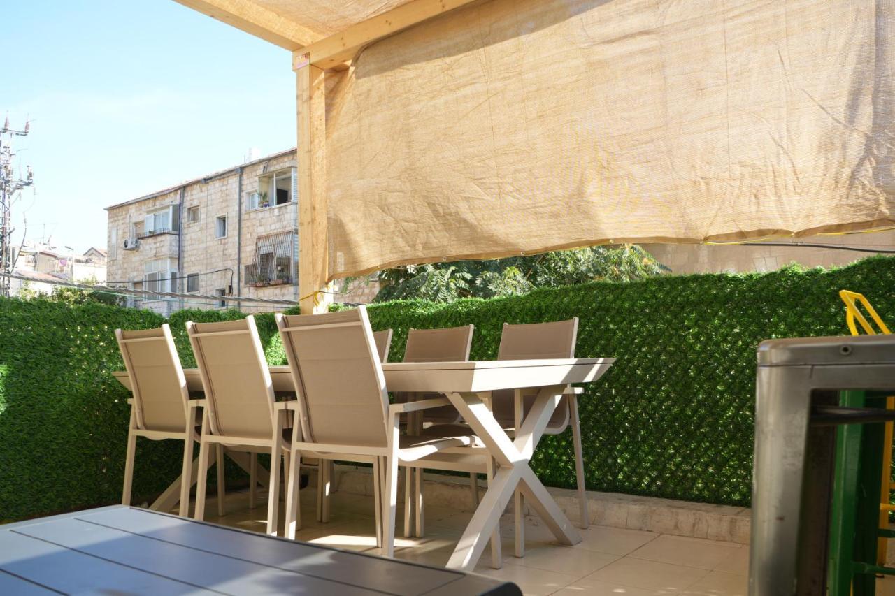 Private Hostel - Best location - Jerusalem Exterior foto